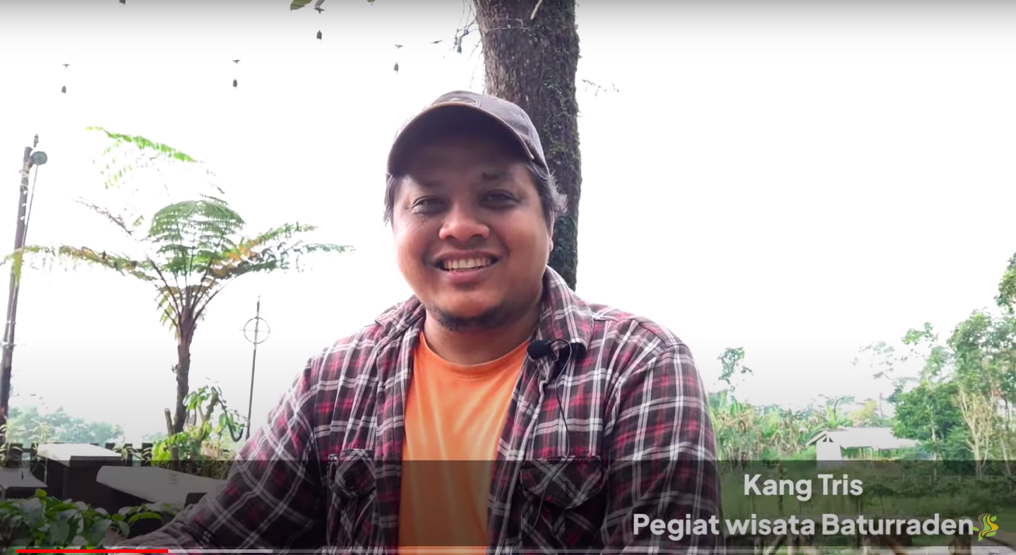 kang tris pegiat wisata baturaden